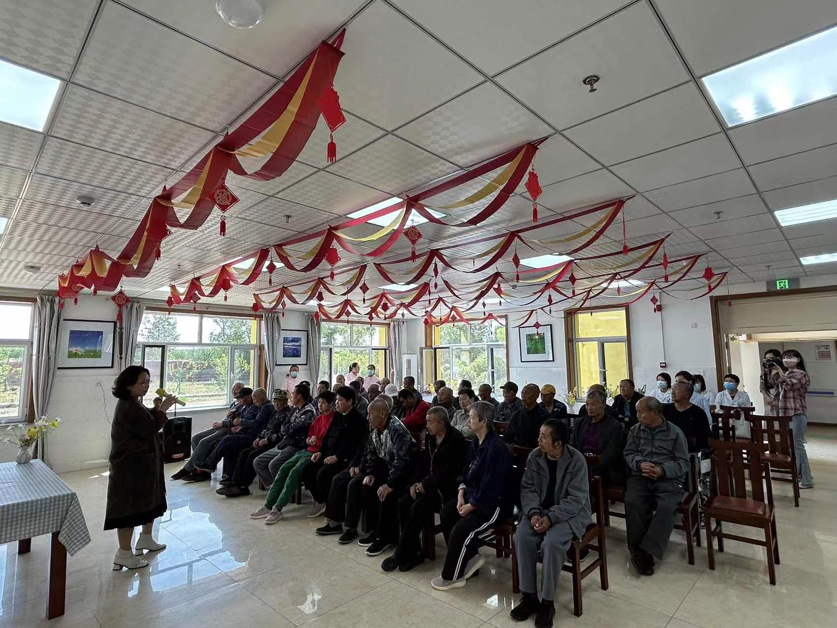 23.5.22.烏蘭浩特市社會(huì )福利院 營(yíng)養科興安盟計生協(xié)會(huì )科普講座2.jpg